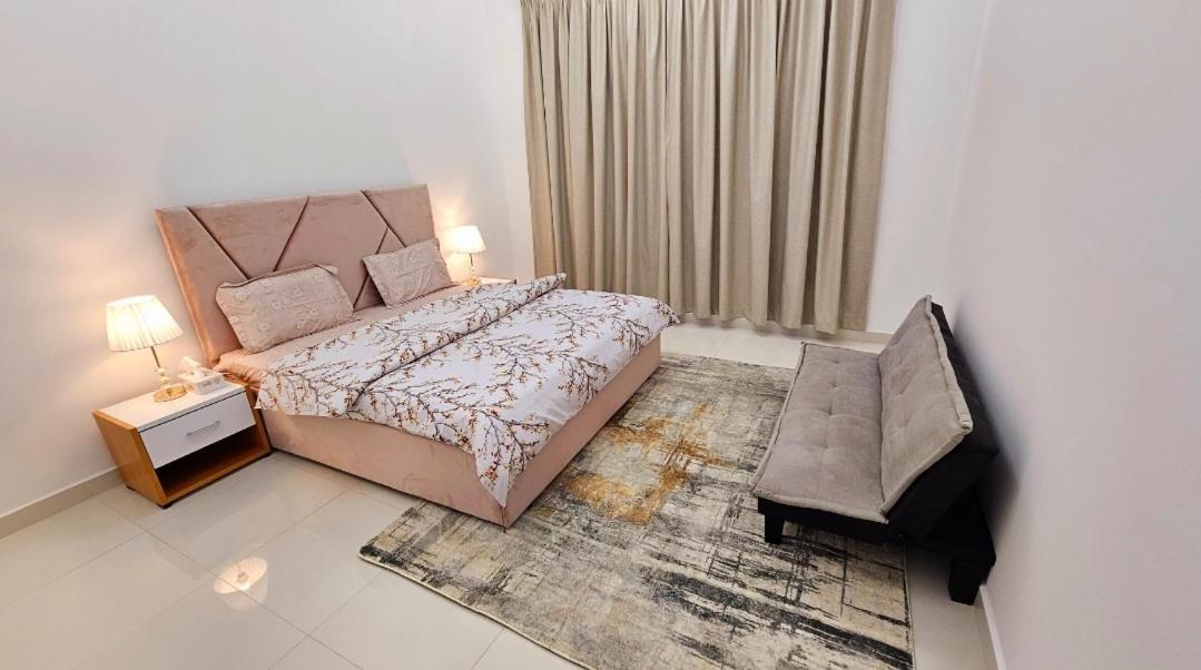Splendid Villa Rooms Near Dubai Airport Exterior foto