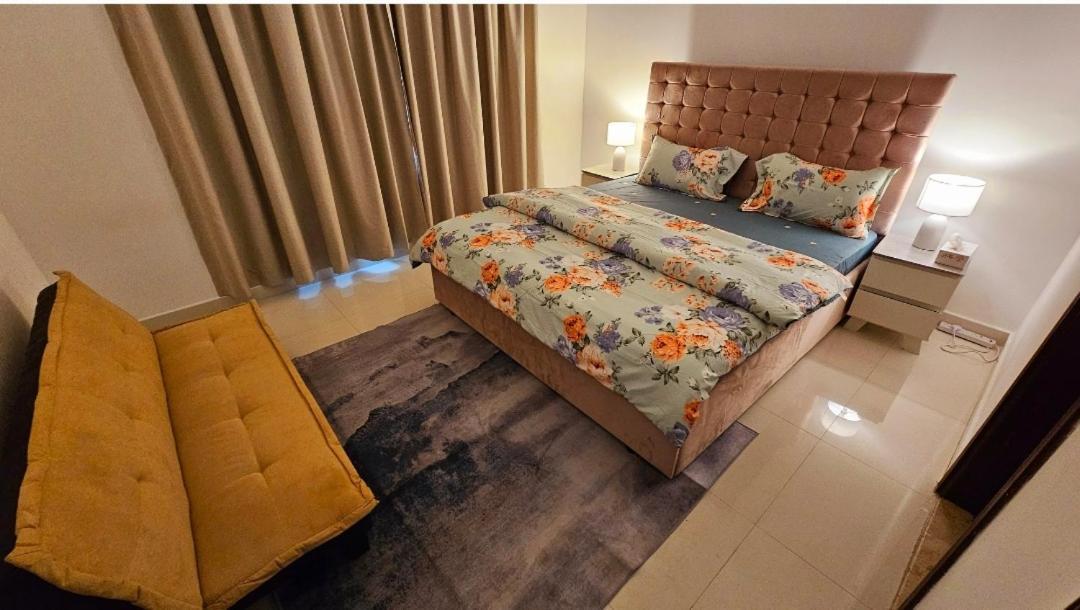 Splendid Villa Rooms Near Dubai Airport Exterior foto